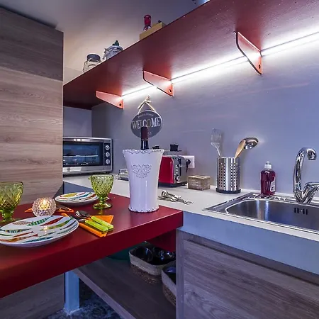 Apartment Leto 6 *